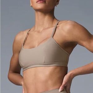 ALO Yoga Beige Activewear Top